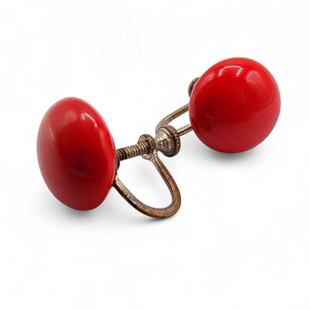Cherry Red Glass Button Earrings 1940-50s Rockabilly VTG Screw Back Retro Pop - Picture 8 of 8